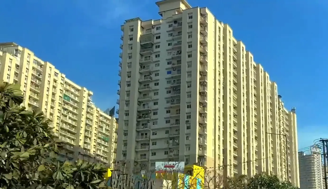 2/3 BHK Residential Apartments in Noida